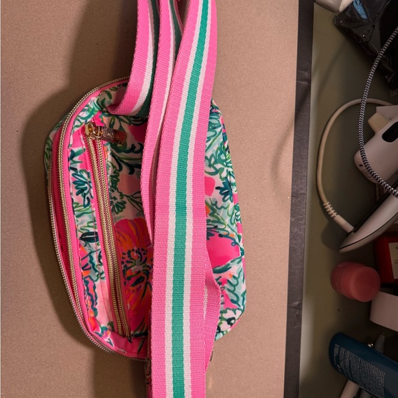 Lilly Pulitzer Pink and Green Floral Crossbody Bag - Picture 3 of 4